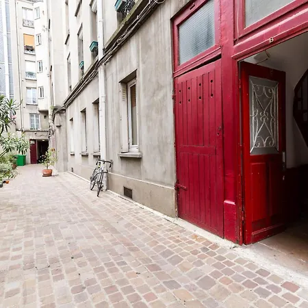Loft 4 Bedroom Montmartre Pigalle Ac By Lcc Agency-2