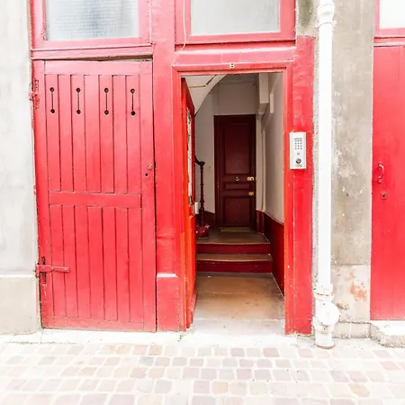 Loft 4 Bedroom Montmartre Pigalle Ac By Lcc Agency-2